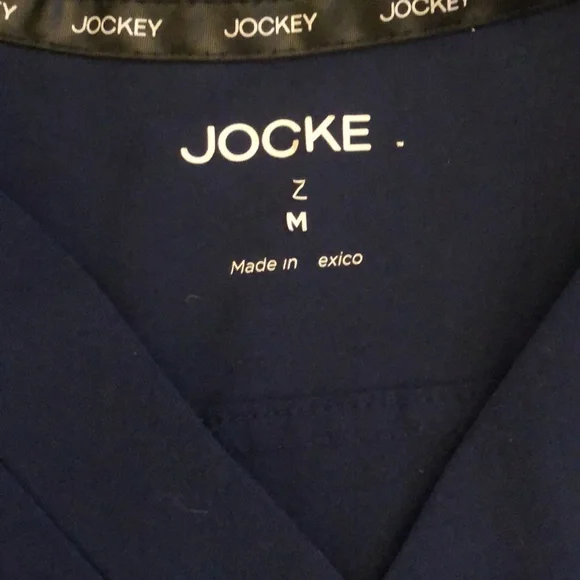 Scrub top, jockey, size medium. - Picture 2 of 2